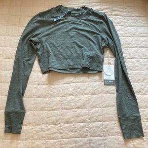 Vuori long sleeve Lux Crop Tee